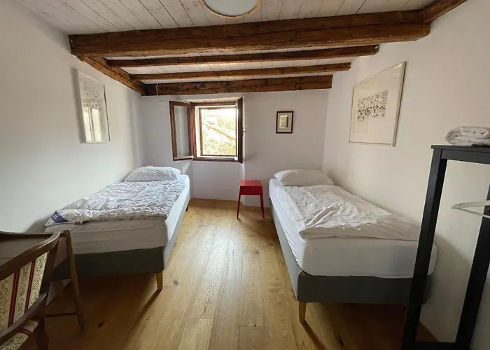 Art Apartma